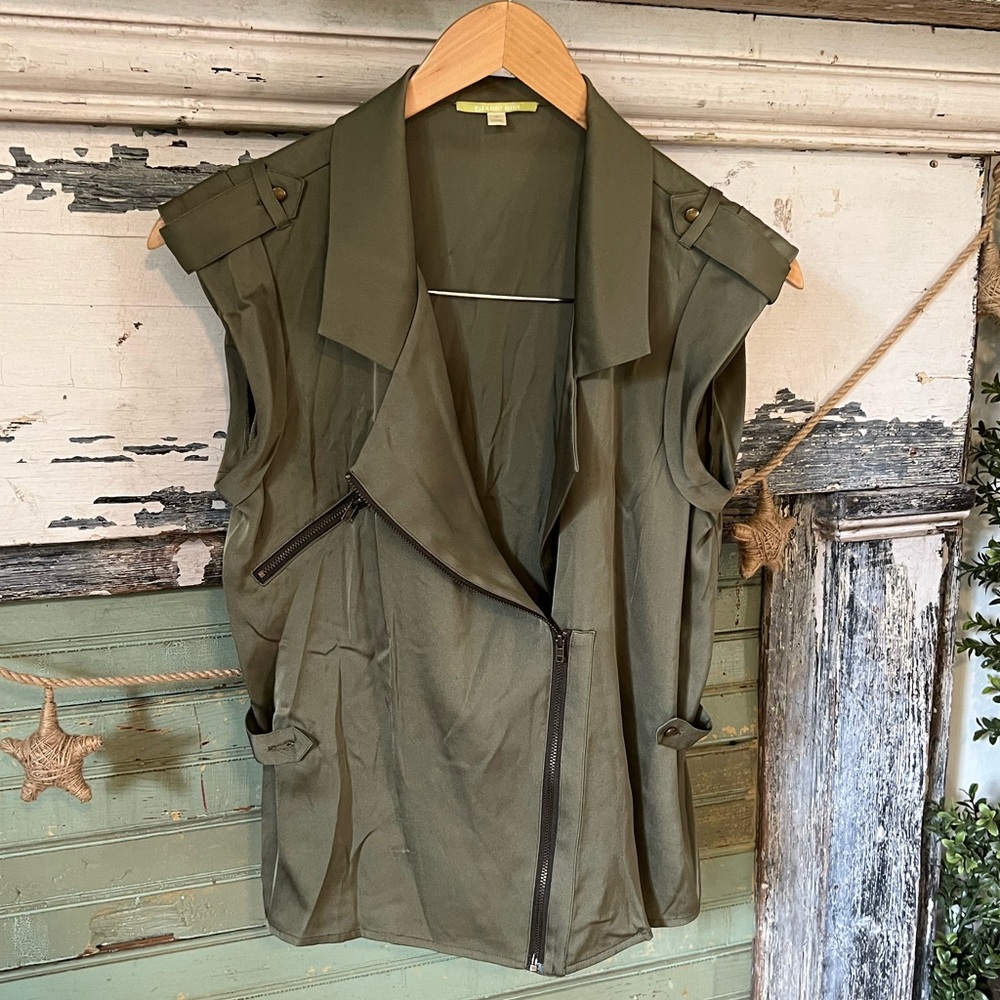 Gianni Bini Satin Olive Green Sleeves Zip Vest